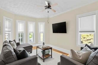 311 Highland Ave in Providence, RI - Building Photo - Building Photo