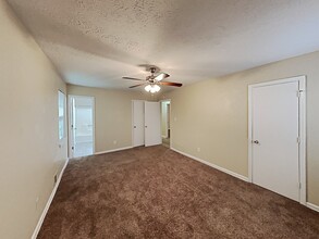 2800 Alexandria Dr SW in Atlanta, GA - Building Photo - Building Photo