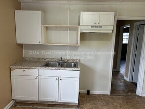 220 E Central Ave in Griffin, GA - Building Photo - Building Photo