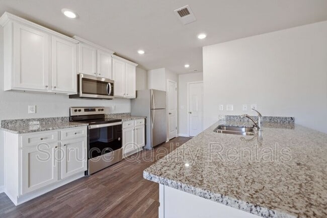 2109 Briar Run Dr in Greensboro, NC - Building Photo - Building Photo