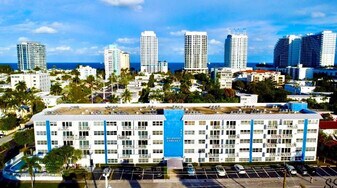 550 Bayshore Dr in Fort Lauderdale, FL - Building Photo
