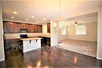 17656 N 114th Ln in Surprise, AZ - Building Photo - Building Photo