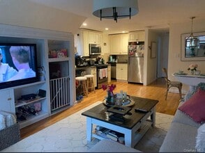 509 Neptune Blvd in Long Beach, NY - Building Photo - Building Photo