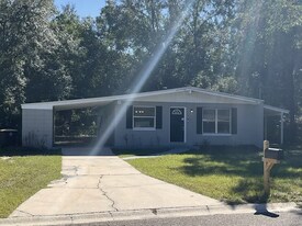 4915 Donnybrook Ave in Jacksonville, FL - Building Photo