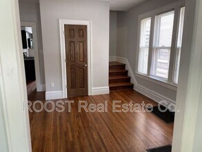 1701-1707 N Summit St in Columbus, OH - Foto de edificio - Building Photo