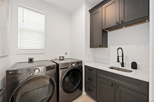 property at 3028 Lamar St