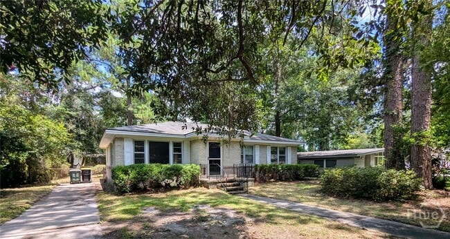 property at 12 Dyches Dr