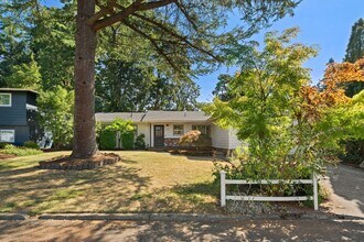 1420 NW 130th Ave in Portland, OR - Building Photo - Building Photo