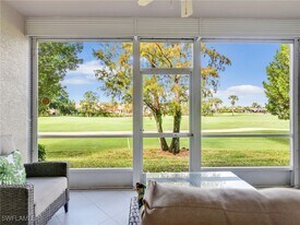 725 Saratoga Cir in Naples, FL - Building Photo