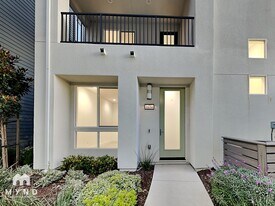 1634 Portside Way in Richmond, CA - Building Photo
