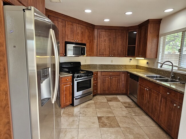 774 Ada St, Unit 10 in Chula Vista, CA - Building Photo - Building Photo