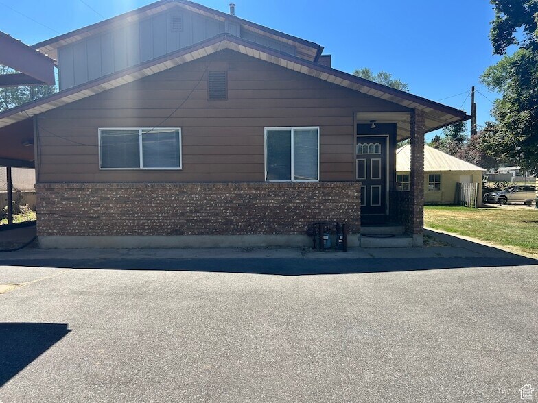 3554 Van Buren Ave in Ogden, UT - Building Photo
