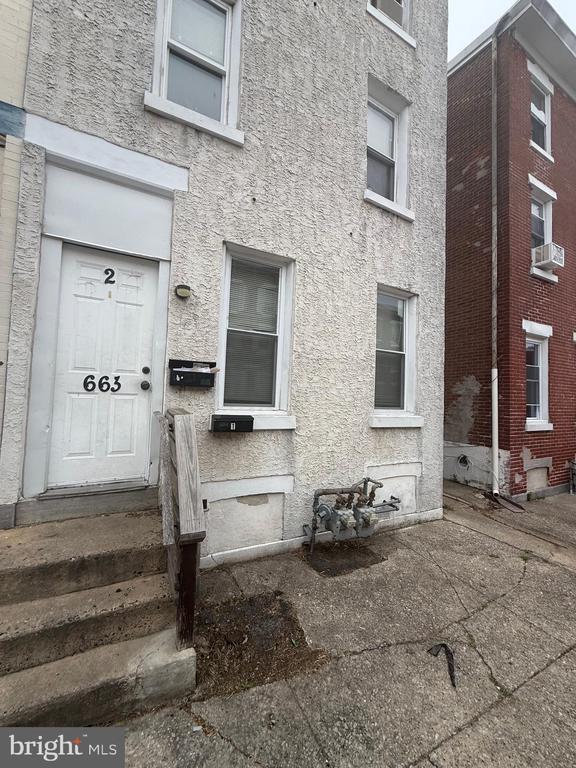 property at 663 Kohn St