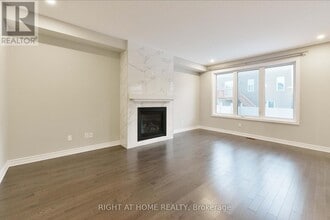 630 Eagle Crest Heights in Ottawa, ON - Building Photo - Building Photo