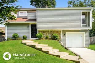 3207 Lafollette Ct in Louisville, KY - Building Photo