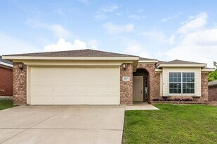 2525 Concina Way in Fort Worth, TX - Building Photo