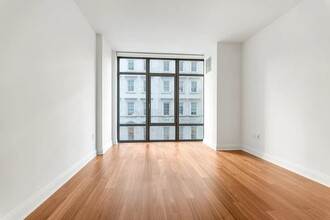 57 Reade St in New York, NY - Building Photo - Building Photo