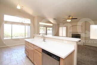 6564 E Menlo St in Mesa, AZ - Building Photo - Building Photo
