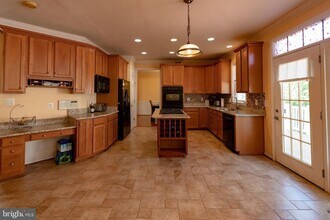9577 5th Pl in Lorton, VA - Building Photo - Building Photo