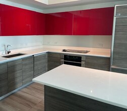 1100 S Miami Ave, Unit 2010 in Miami, FL - Building Photo - Building Photo