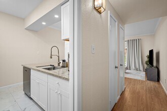 2475 Underwood St in Houston, TX - Building Photo - Building Photo