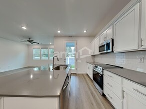 5125 Turnstone St SE in Olympia, WA - Building Photo - Building Photo