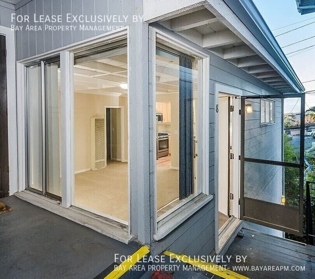 286 Elm St in San Carlos, CA - Building Photo - Building Photo