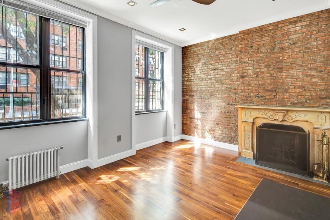 E 58TH ST., Unit A in New York, NY - Foto de edificio