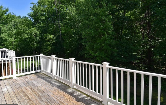 22414 Glenbow Way in Clarksburg, MD - Building Photo - Building Photo