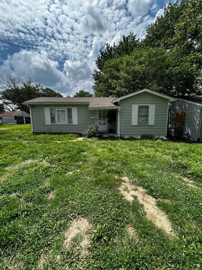 property at 313 Green St