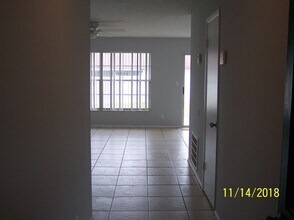 27168 Wakefield Dr in Brooksville, FL - Building Photo - Building Photo