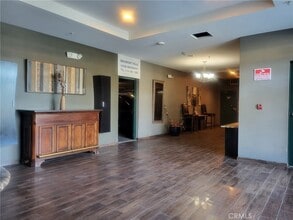 13190 Bromont Ave in Los Angeles, CA - Building Photo - Building Photo