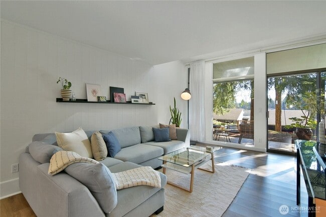 6236 137th Pl NE in Redmond, WA - Building Photo - Building Photo