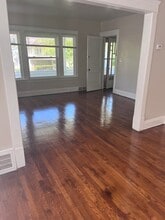 2205 Edgewood Rd, Unit 2nd in Cleveland Heights, OH - Building Photo - Building Photo