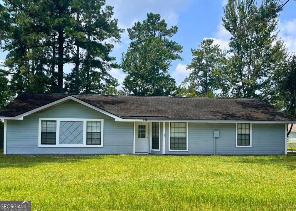 238 Merriwood Cir in Kingsland, GA - Building Photo