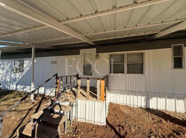 110 N County Rd in Lubbock, TX - Building Photo - Building Photo