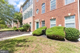 2832 Admiral Ridge Rd in Accokeek, MD - Building Photo - Building Photo