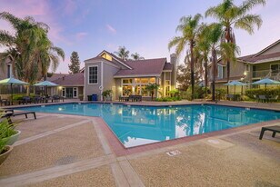 Montanosa in San Diego, CA - Building Photo