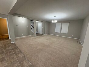 722 Sinclair Dr in Monroe, NC - Foto de edificio - Building Photo