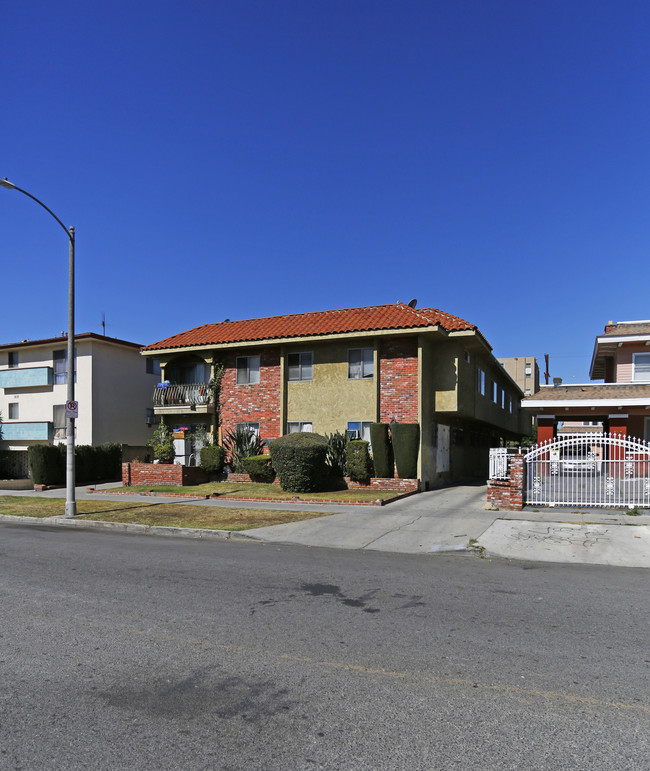 327 S Serrano Ave in Los Angeles, CA - Building Photo - Building Photo