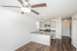 214 Royal Wy in Pendleton, SC - Building Photo - Building Photo
