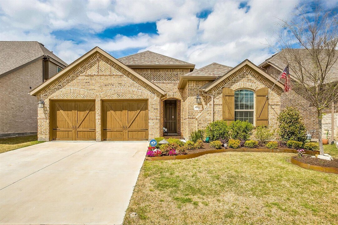 14916 Gentry Dr in Aledo, TX - Building Photo