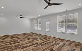 2374 Forest Ave in Memphis, TN - Building Photo - Building Photo