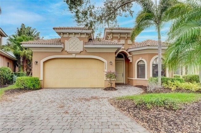 1335 Andalucia Way in Naples, FL - Building Photo - Building Photo