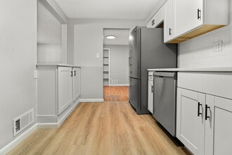 2330-2340 Candace St, Pittsburgh, PA, 15216 in Pittsburgh, PA - Building Photo - Building Photo