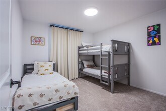 7378 Crown Lndg St in Enterprise, NV - Building Photo - Building Photo