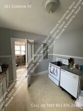 181 Gordon St in Charleston, SC - Building Photo - Building Photo