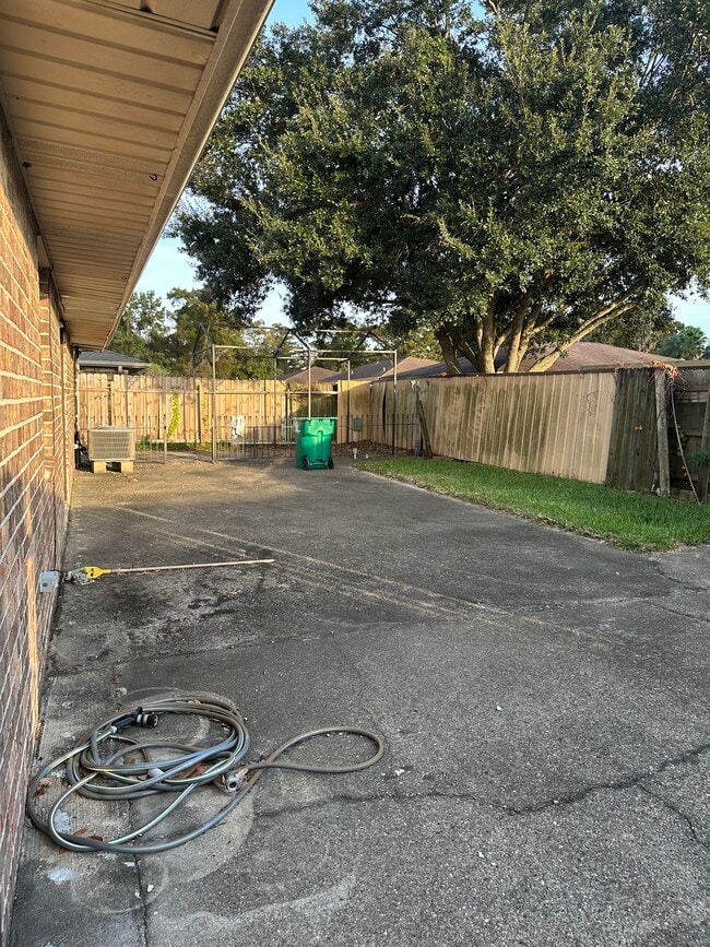 2944 Dove Ave in Marrero, LA - Building Photo - Building Photo