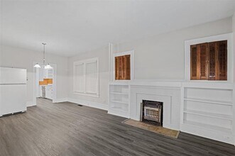 520 Brooks Ave in Dallas, TX - Building Photo - Building Photo