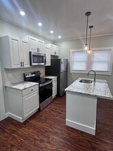 302 Abell Ave, Unit Floor 1 in Solvay, NY - Foto de edificio - Building Photo